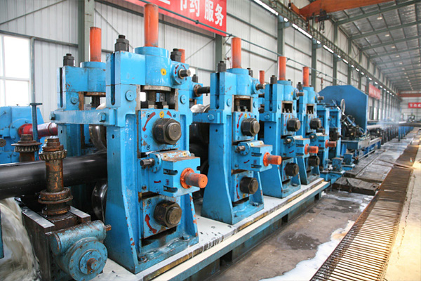 直缝管生产设备